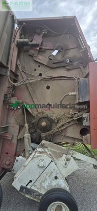 Empacadora gigant - New Holland - 5950