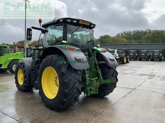 Tractor agrícola - John Deere - 6215r tractor (st23985)