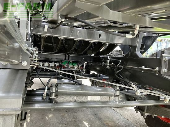 Empacadora gigant - Claas - quadrant 5200 fc evolution