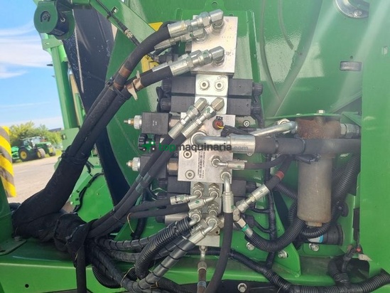 Empacadora gigant - John Deere - c461r maxicut hc 25 (my19)