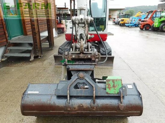 Excavadora - Takeuchi - tb 250 ( 4.965kg ) hydr. sw + 2 löffel + alle le