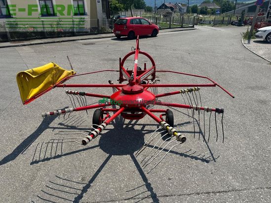 Rastrillo - Pöttinger - TOP 322