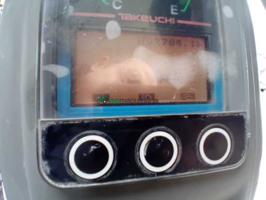 Miniexcavadora TAKEUCHI TB215R