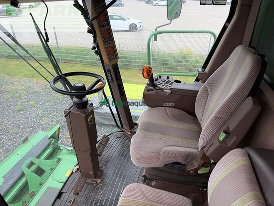 Cosechadora de Cereal - John Deere - t 550 i