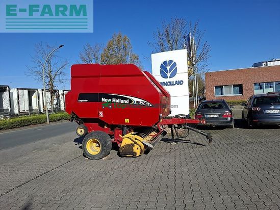 Empacadora gigant - New Holland - br 750