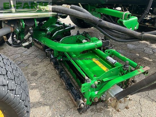 Cosechadora de Cereal - John Deere - 8700 a