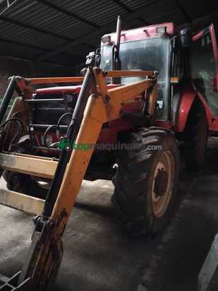 TRACTOR USADO MARCA FIAT MODELO F100 CON PALA