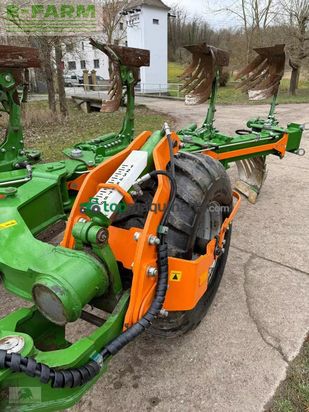 Arado - Amazone - tyrok 400 v 7+0 10