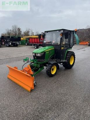 Tractor agrícola - John Deere - 3025e