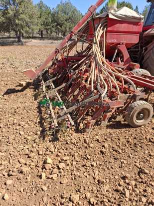Otra sembradora - Neumasem 699
