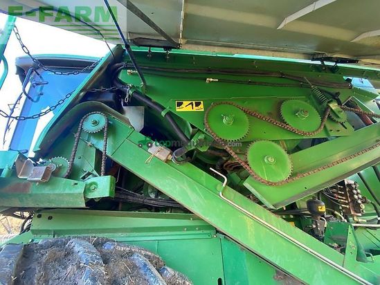 Cosechadora de Cereal - John Deere - w650