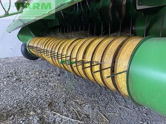 Empacadora gigant - John Deere - 568