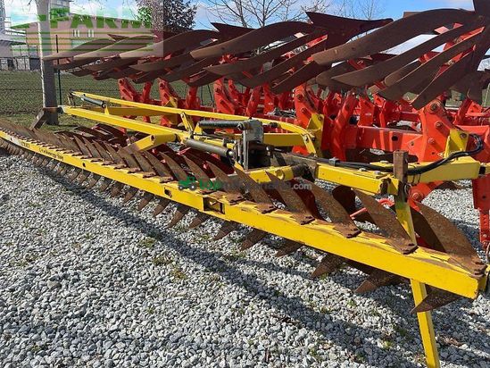 Arado - Kuhn - vari-master 153 mit schollencracker