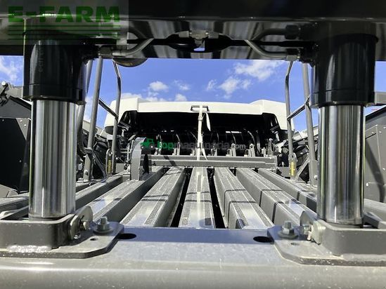 Empacadora gigant - Claas - quadrant 5200 fc evolution