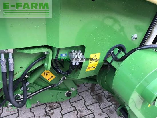 Empacadora gigant - Krone - comprima v 150 xc