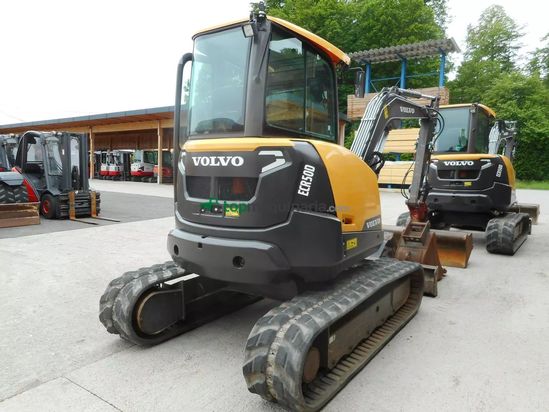 Excavadora - Volvo - ecr50d ( 5.010kg ) powertilt + hydr. sw