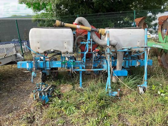 Sembradora monograno mecanica - Monosem - semoir monograine ng monosem