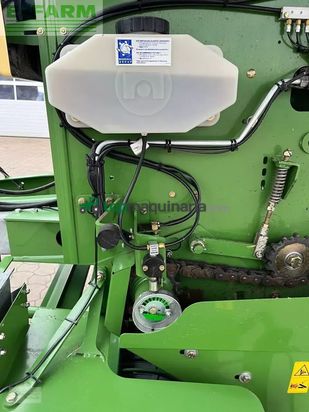 Empacadora gigant - Krone - fortima v 1500 mc