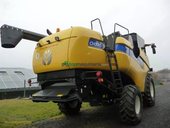 Cosechadora de Cereal - New Holland - ch7.70 stage 5
