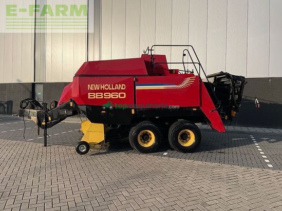 Empacadora gigant - New Holland - bb960