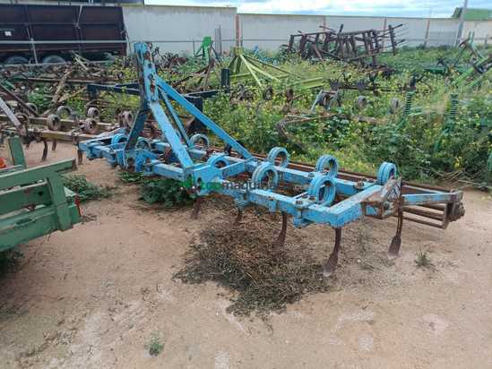 Cultivador de 13 brazos de rosco de 27