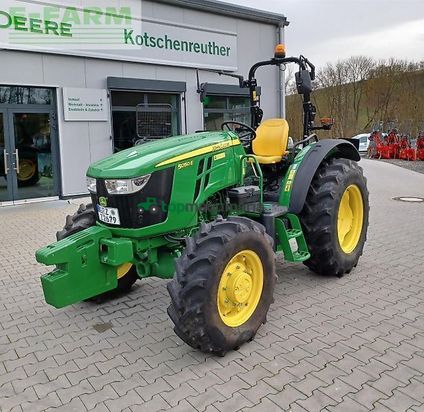 Tractor agrícola - John Deere - 5050e