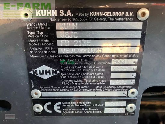 Empacadora gigant - Kuhn - fb 2135 powertrack