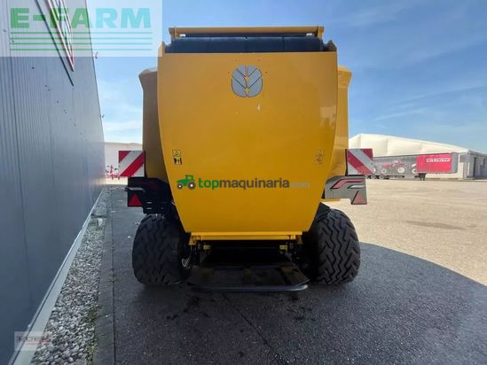 Empacadora gigant - New Holland - pro belt 190