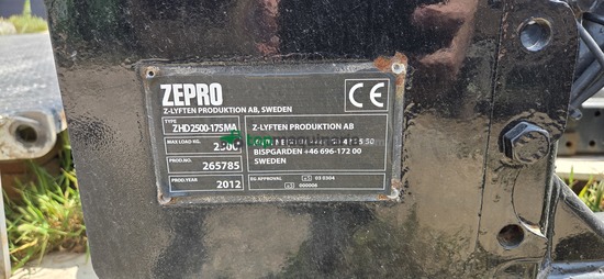 Camion - ZHD 2500-175