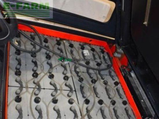 Elevadora - Linde - e 50 hl 388