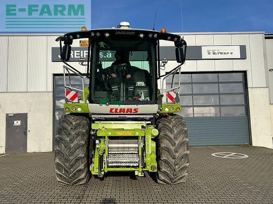 Cosechadora de Cereal - Claas - jaguar 960 (d)