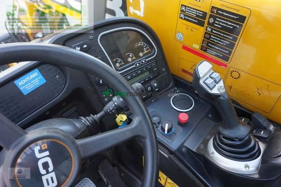 Telescopica - JCB - 525-60 stage v