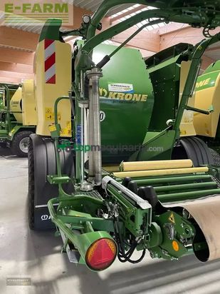 Empacadora gigant - Krone - comprima cv 150 xc plus