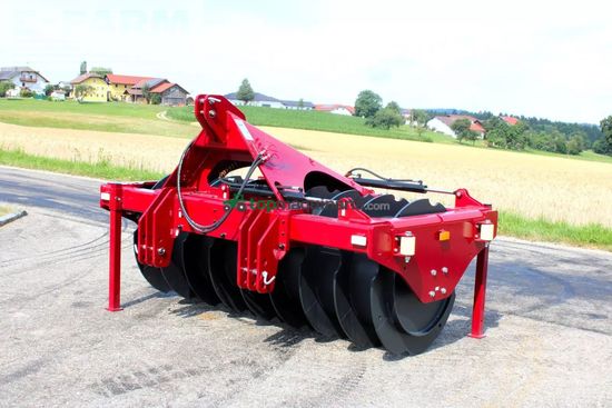 Esparcidor - Intertech - silowalze verdichterwalze 2500