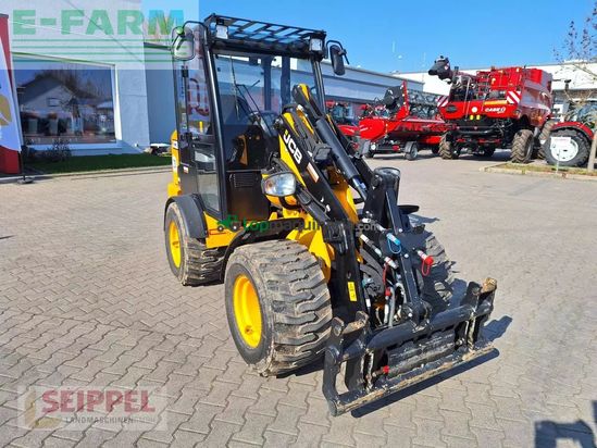 Minicargadora - JCB - 403 plus cab euro demo
