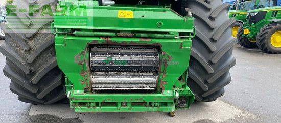 Cosechadora de Cereal - John Deere - 9700