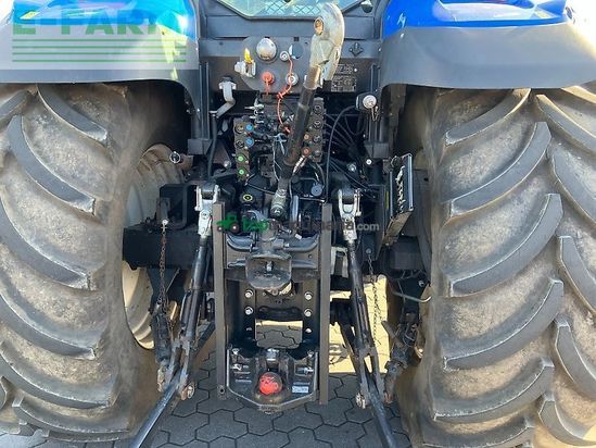 Tractor agrícola - New Holland - t 7.165 s range command S