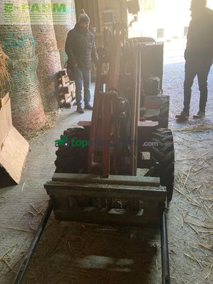 Minicargadora - Schaffer - 214