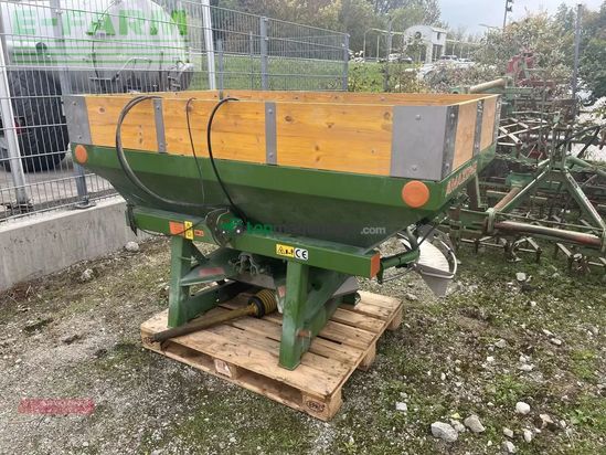 Esparcidor - Amazone - fertilizer spreader