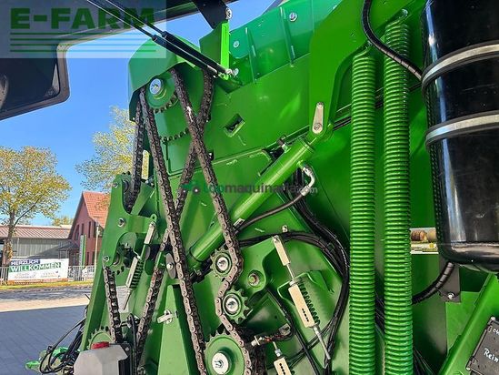 Empacadora gigant - John Deere - v 461 r
