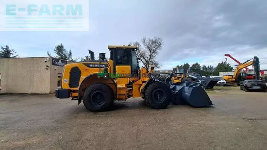 Minicargadora - Hyundai - hl955a