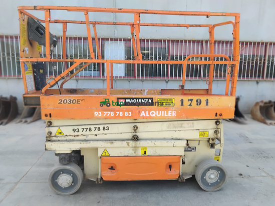 JLG 2030ES