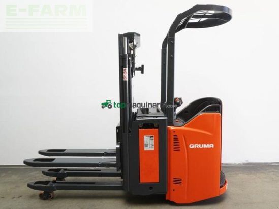 Elevadora - Linde - d 12 sp 133