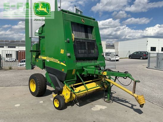 Empacadora gigant - John Deere - 592c