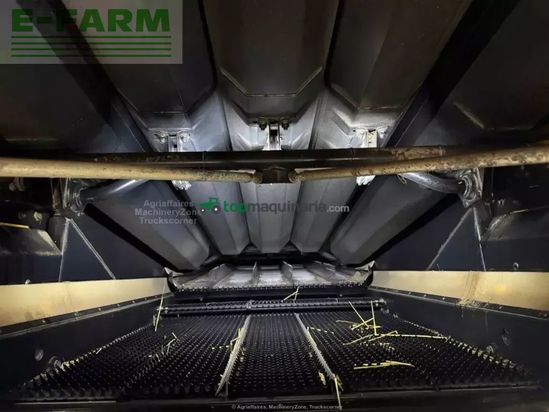 Cosechadora de Cereal - New Holland - tc 5.90 sl