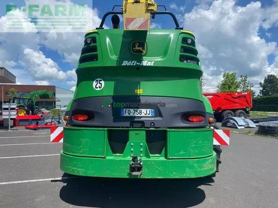 Cosechadora de Cereal - John Deere - 8200