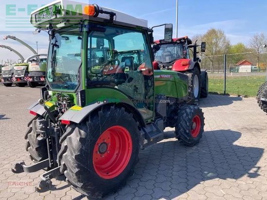 Tractor agrícola - Fendt - 211 v vario gen3