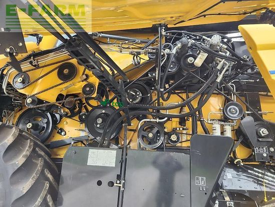 Cosechadora de Cereal - New Holland - cx 8.70