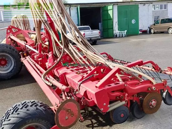 Sembradora - Accord - dg12000