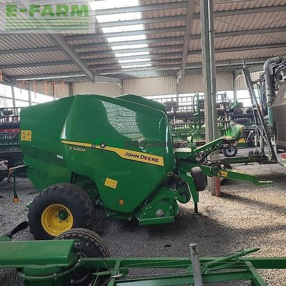 Empacadora gigant - John Deere - f441m